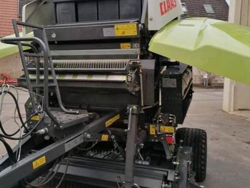 Claas VARIANT 380 RC