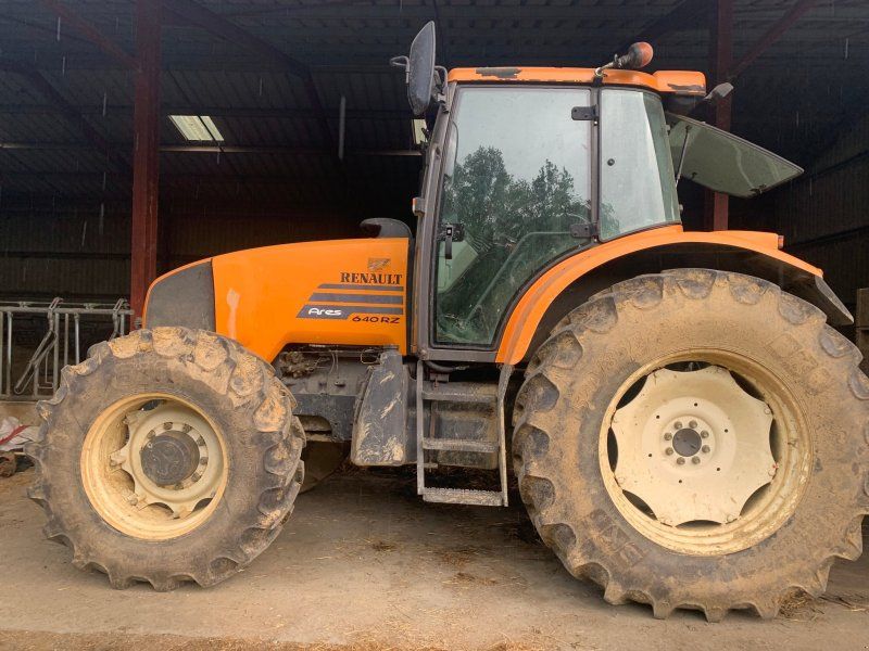 Renault ARES640RZ