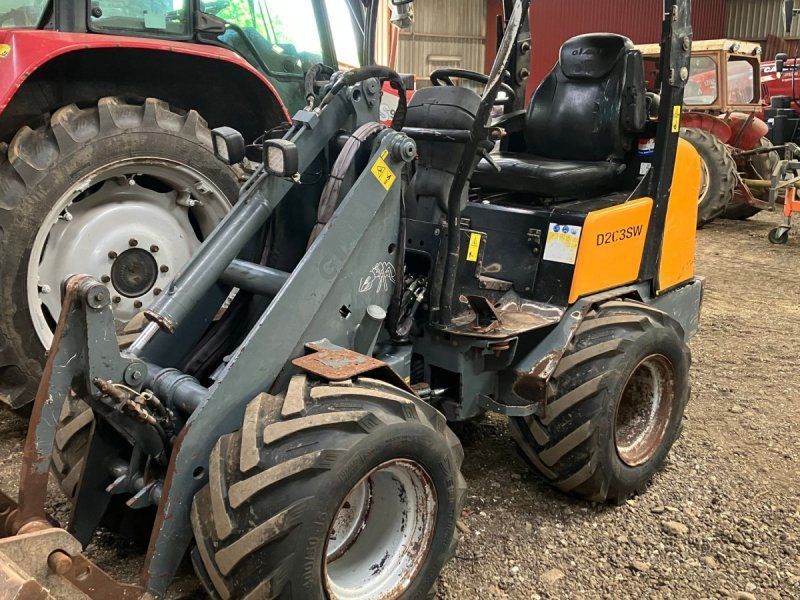 Giant D263SW
