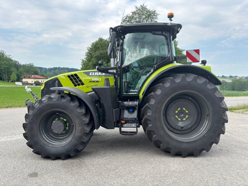 Claas ARION 660