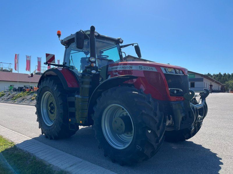 Massey Ferguson 8735 S Exclusive (Stage V)