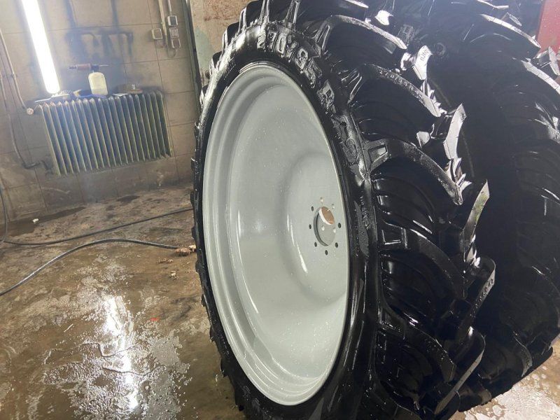 Bohnenkamp 270/95 R42 Pflegeräder , 11.2 R42, Einpresstiefe 20cm, 8-Loch