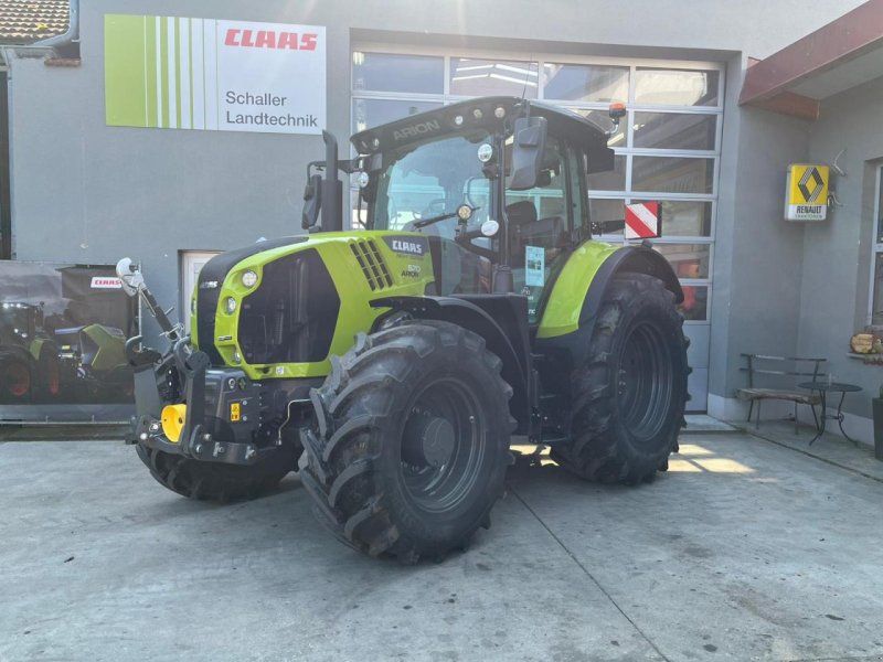 Claas Arion 570, Sondermodell *Night-Edition*, Vorführmaschine Vollaus