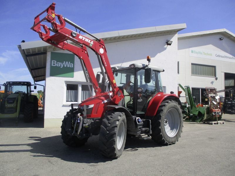 Massey Ferguson 5711S DYNA-4  #894