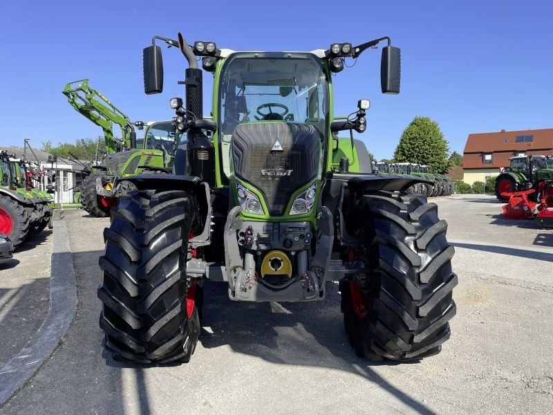 Fendt 724 VARIO GEN6 PROFI PLUS