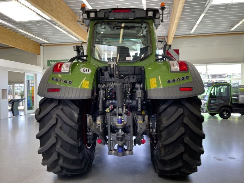 Fendt 933 VARIO GEN7 PROFI PLUS