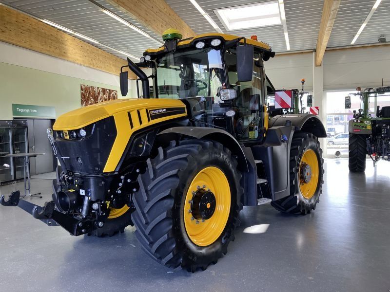 JCB 4220