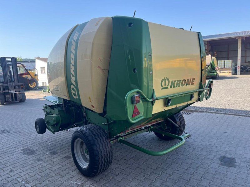 Krone Comprima F 125 XC