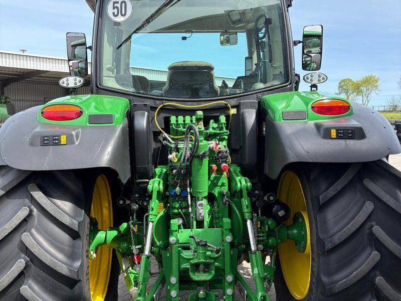 John Deere 6R 150