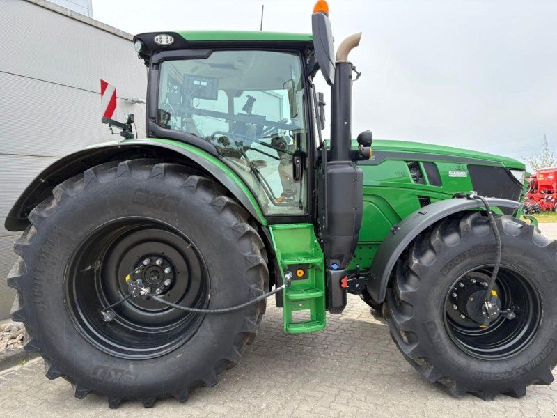 John Deere 6R 185