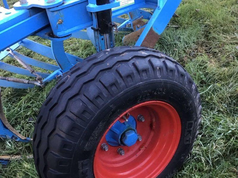 Lemken Juwel 7 M V 4N100