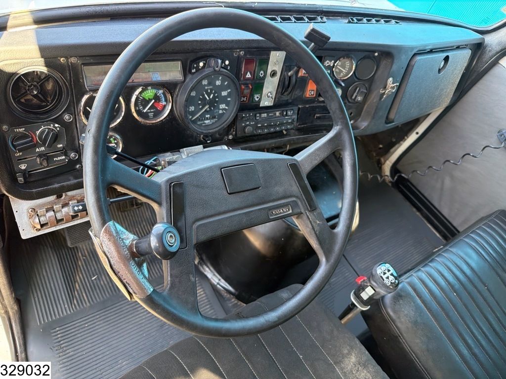 Volvo N 1064 6x4, leaf suspension, PTO, hydraulics