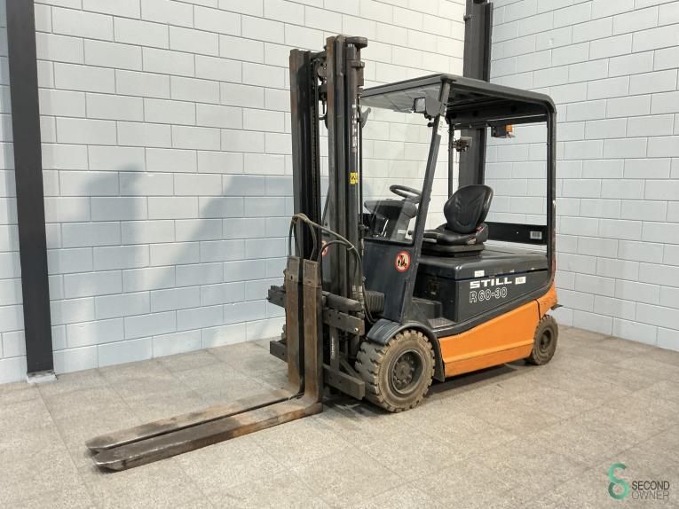 Forklifts Electric Still R60-30 1999 3+4th Valve Non-marking