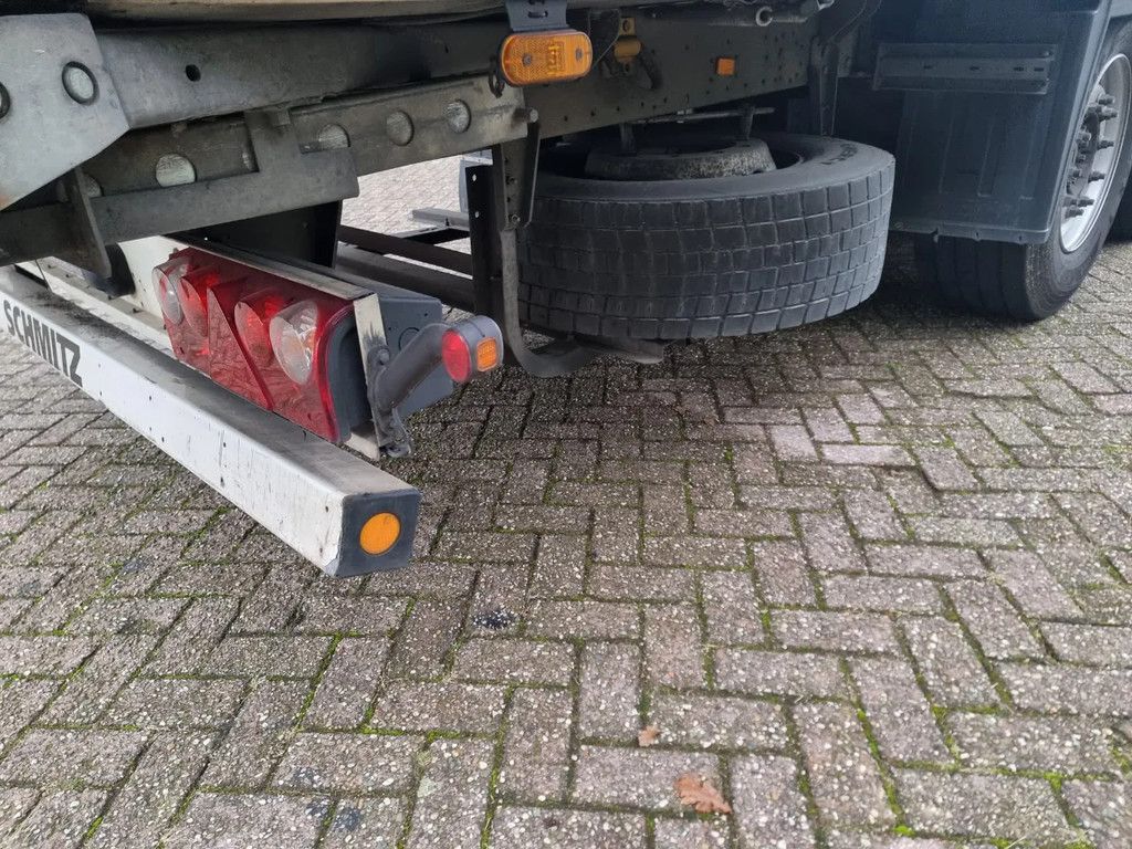 SCHMITZ CARGOBULL SCB*S3B / OL-69-YV