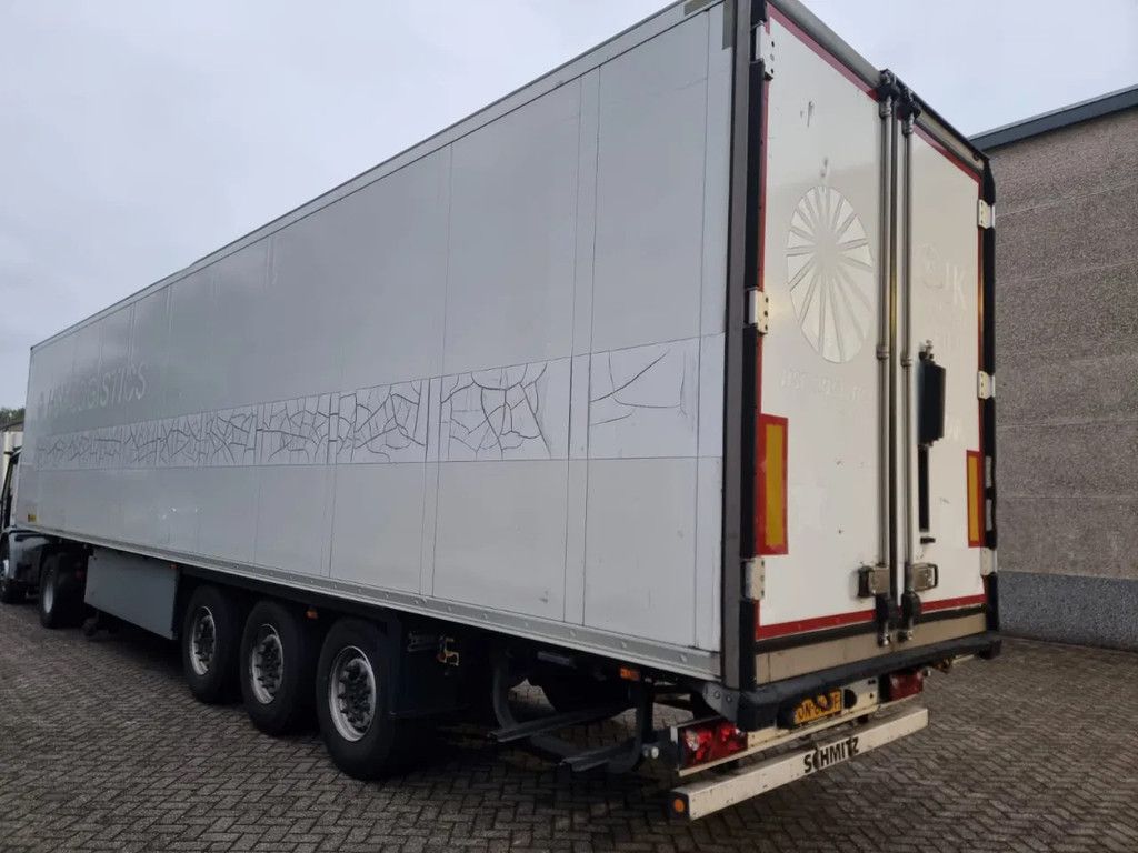 SCHMITZ CARGOBULL SCB*S3B / ON-66-PF
