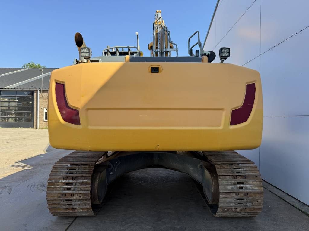 Liebherr R926LC - 15 Meter / GPS Prepaired / German Machine