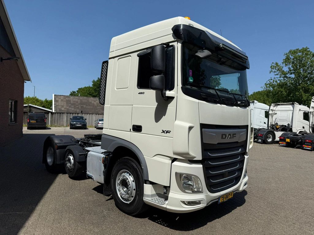 DAF XF 480 6X2 FTP Space Cab Midlift Standairco 449070KM NL Truck