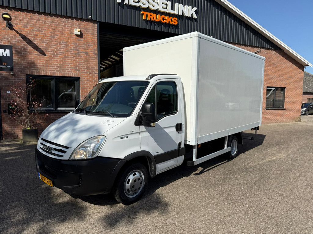 Iveco Daily 35C15 AHK Airco Laadklep/LBW APK/TUV 09-2026 108.119KM!