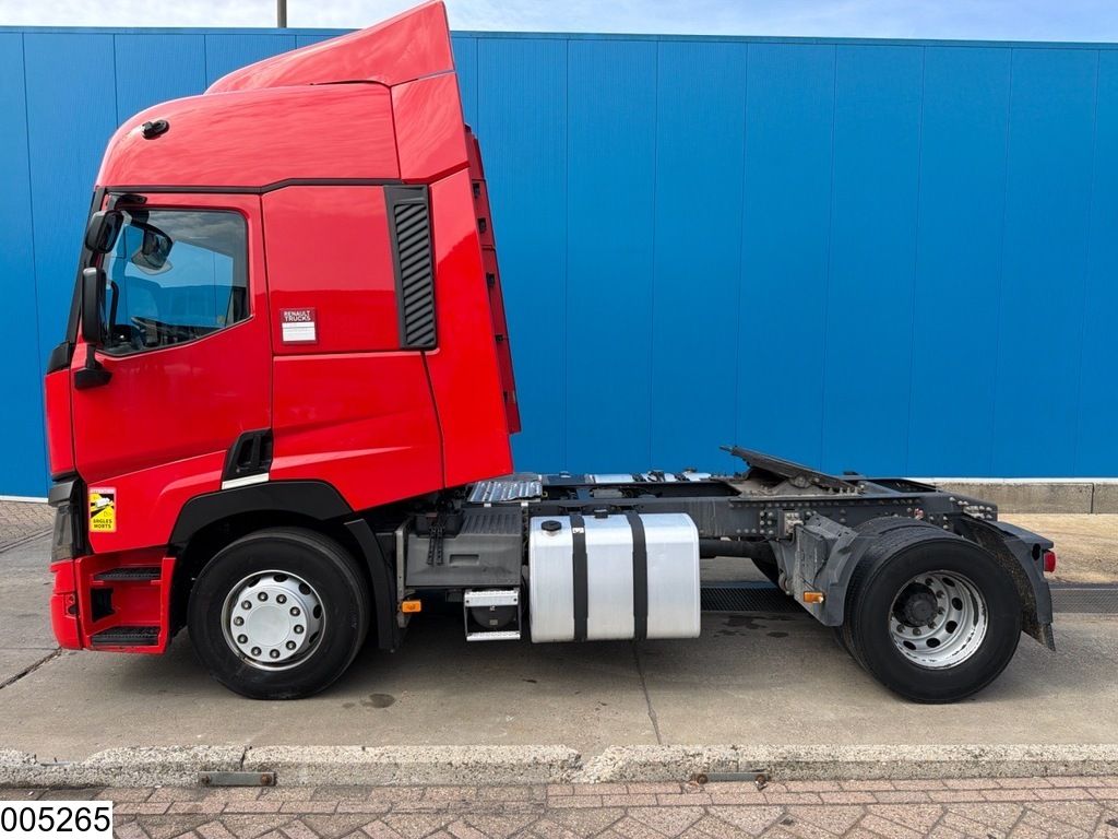 Renault T 440