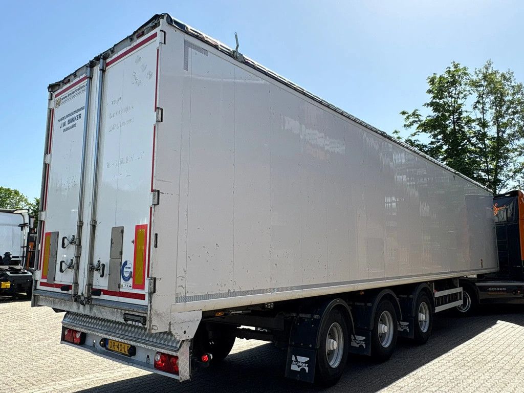 Kraker CF-X Liftas + Stuuras 88M3 Cargo Floor 10MM Widespread 10 tons assen