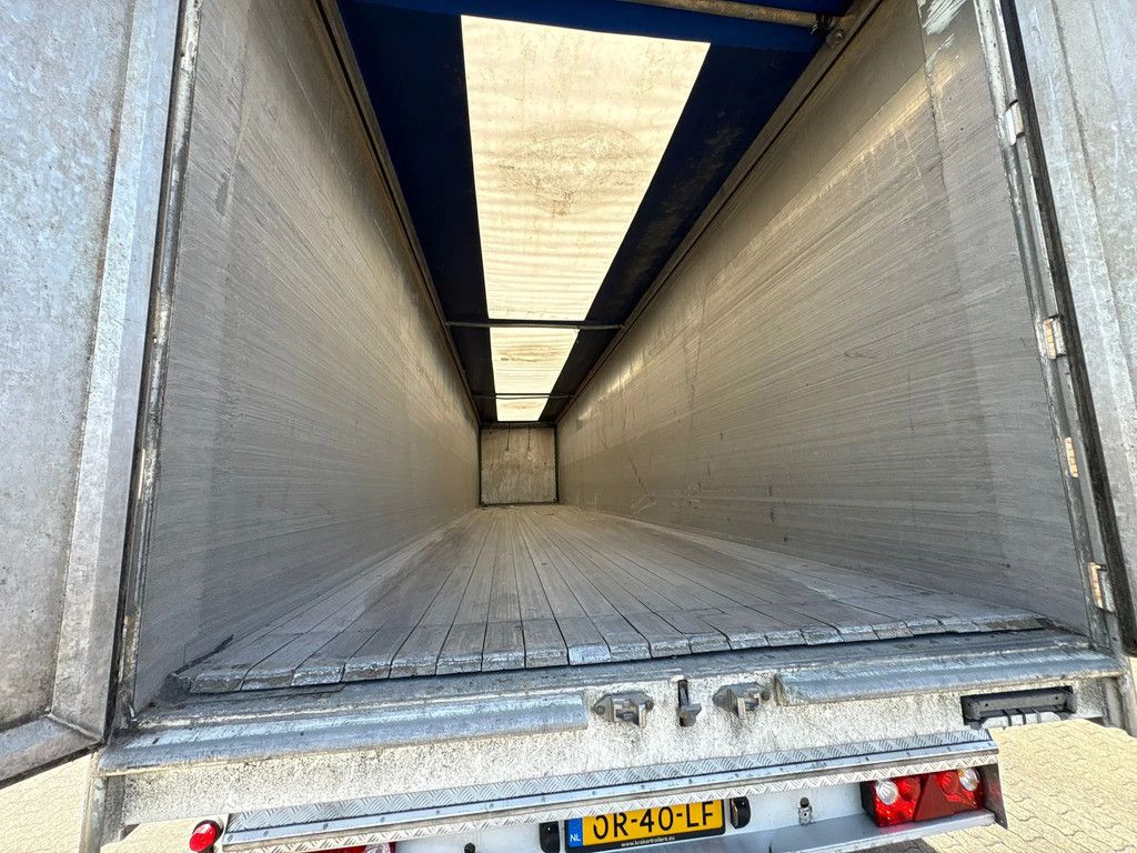 Kraker CF-X Liftas + Stuuras 88M3 Cargo Floor 10MM Widespread 10 tons assen