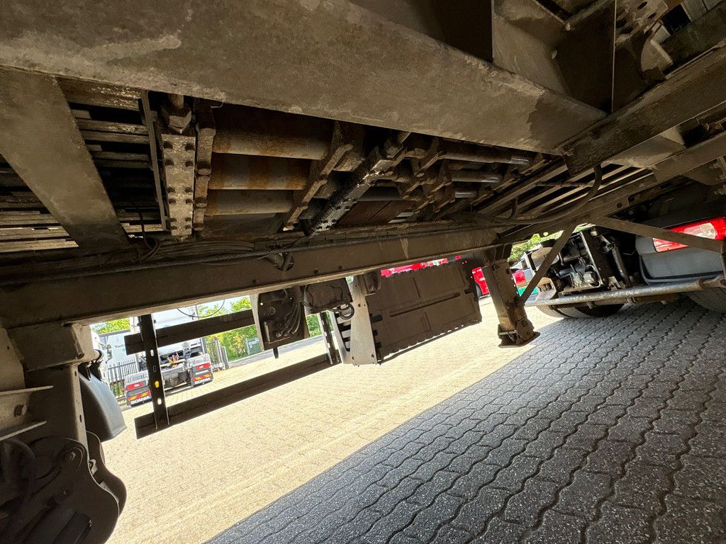 Kraker CF-X Liftas + Stuuras 88M3 Cargo Floor 10MM Widespread 10 tons assen
