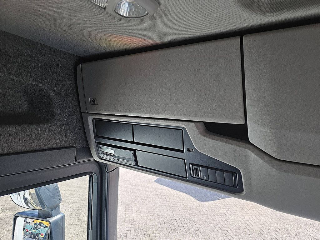 SCANIA R410 lng gas retarder