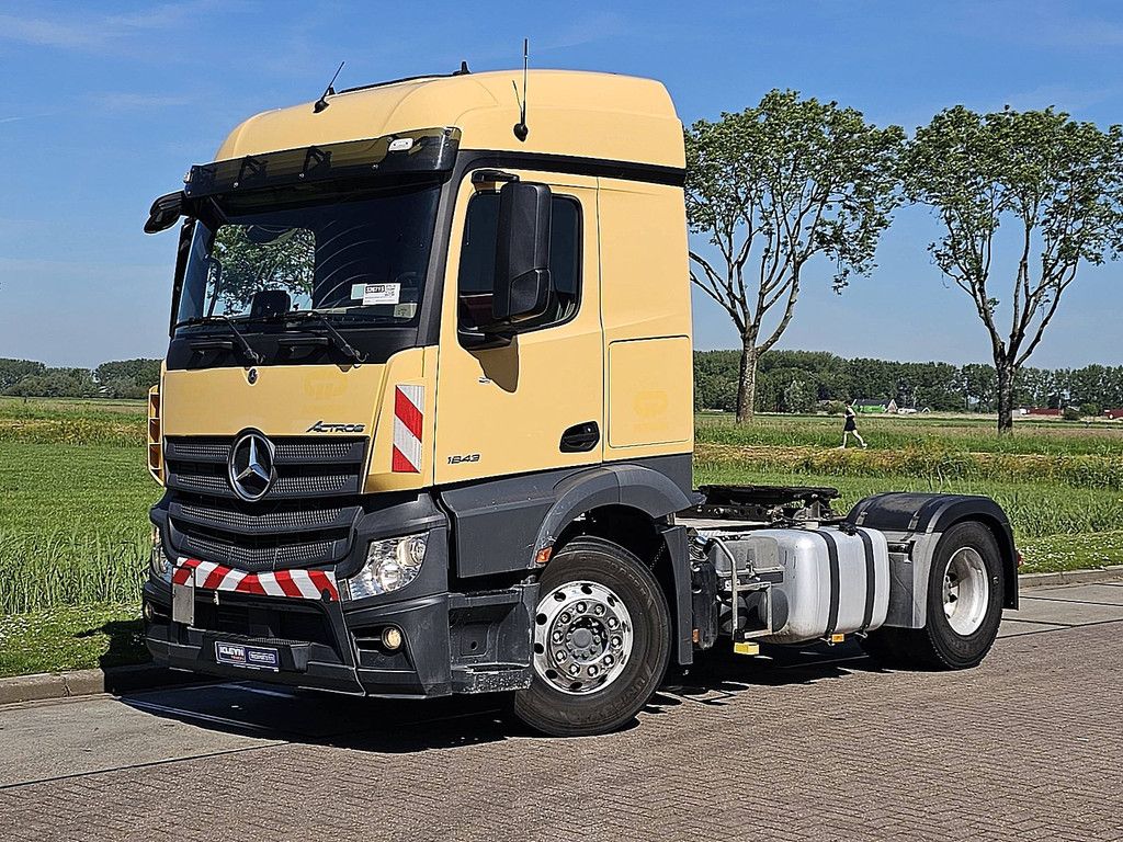MERCEDES-BENZ ACTROS 1843