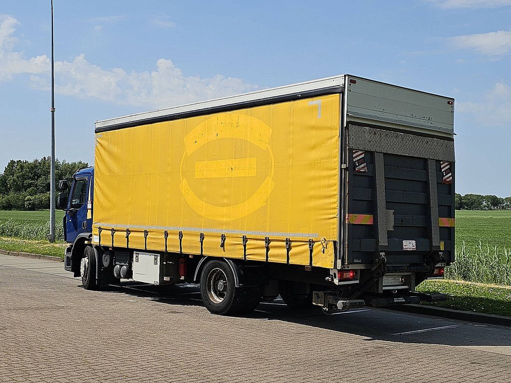 RENAULT D 250 19.5t taillift