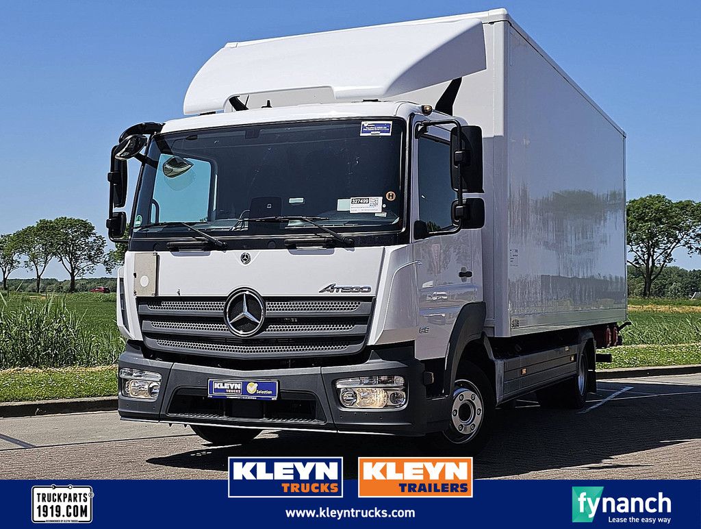 MERCEDES-BENZ ATEGO 818 lift 3 seats airco