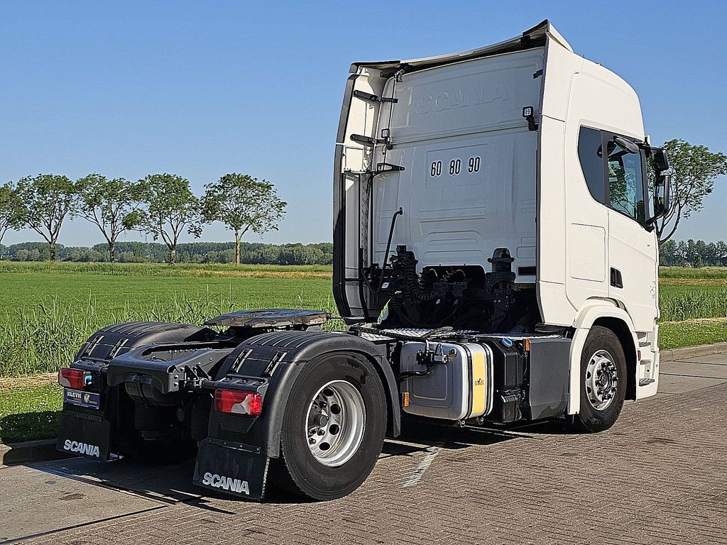 SCANIA R450