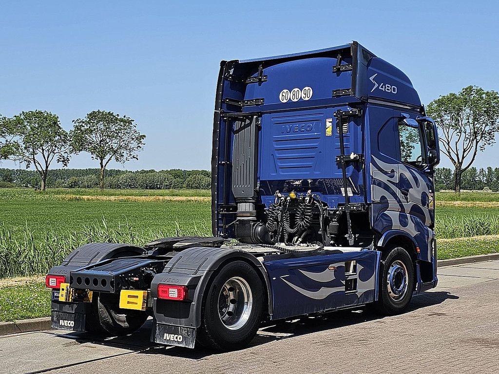 IVECO S-WAY AD190S48 durabright hydr unit