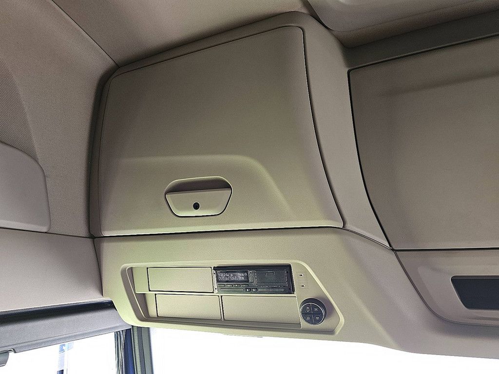 IVECO S-WAY AD190S48 durabright hydr unit