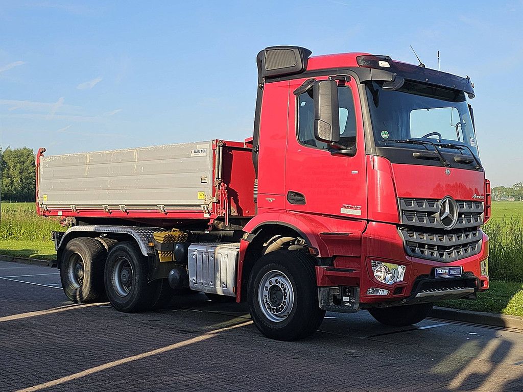 MERCEDES-BENZ ACTROS 2645 6x4 retarder 151tkm