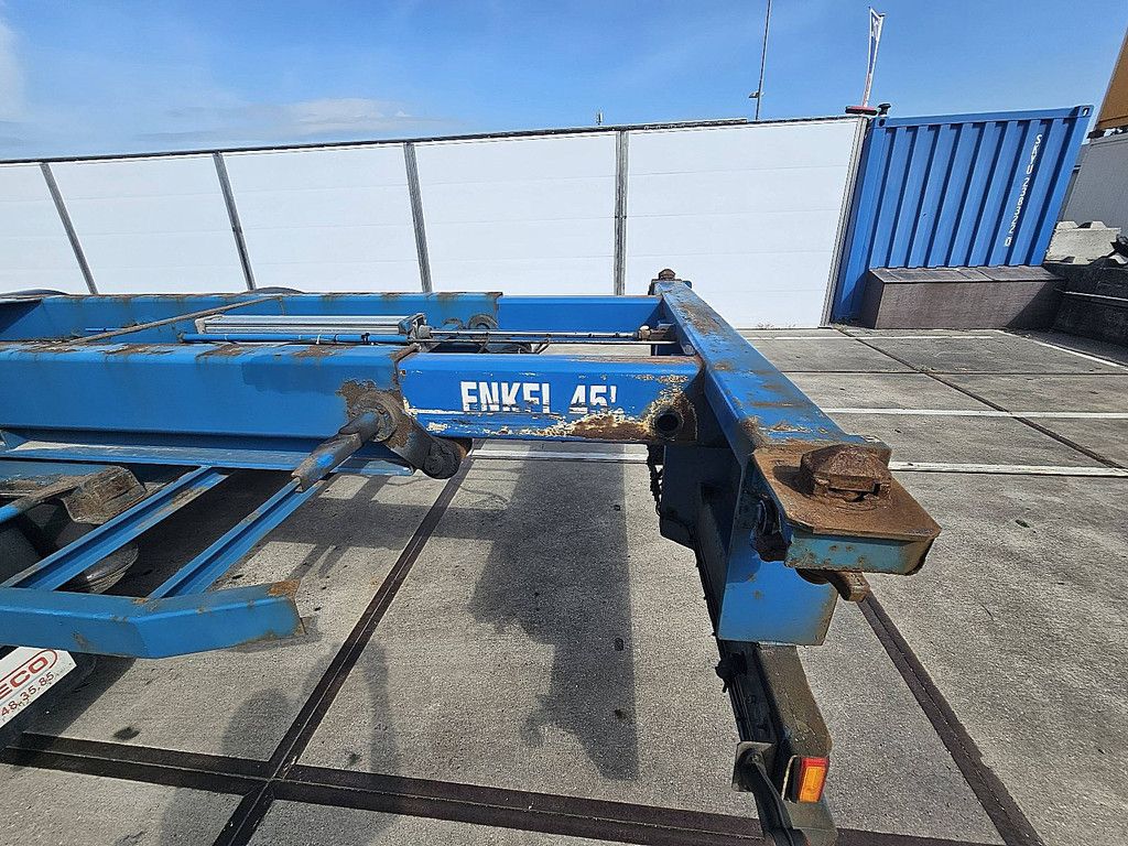 RENDERS CHASSIS PORTMASTER