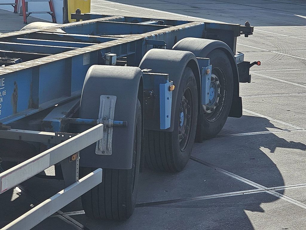 RENDERS CHASSIS PORTMASTER