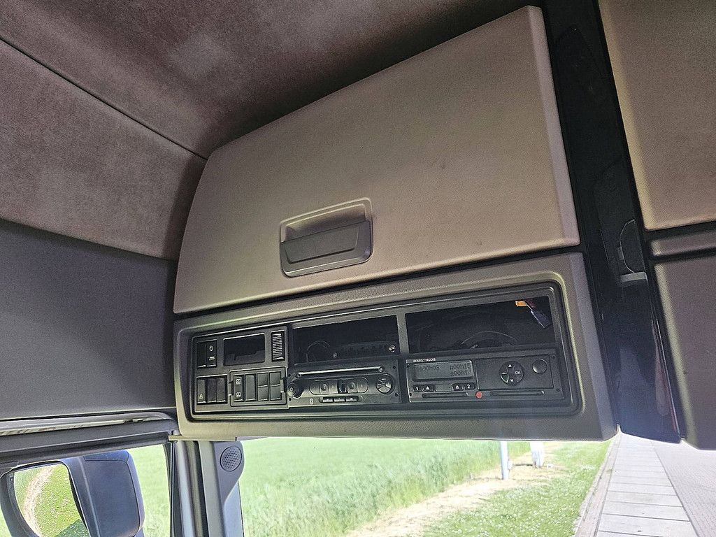 RENAULT T 460
