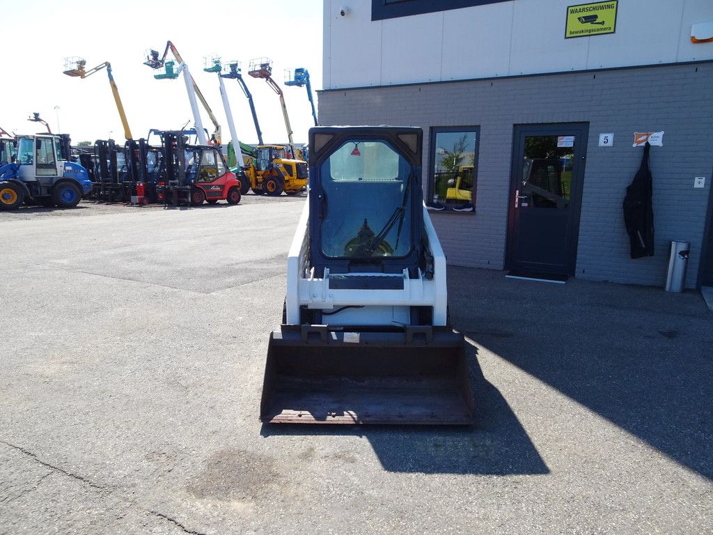 Bobcat S100