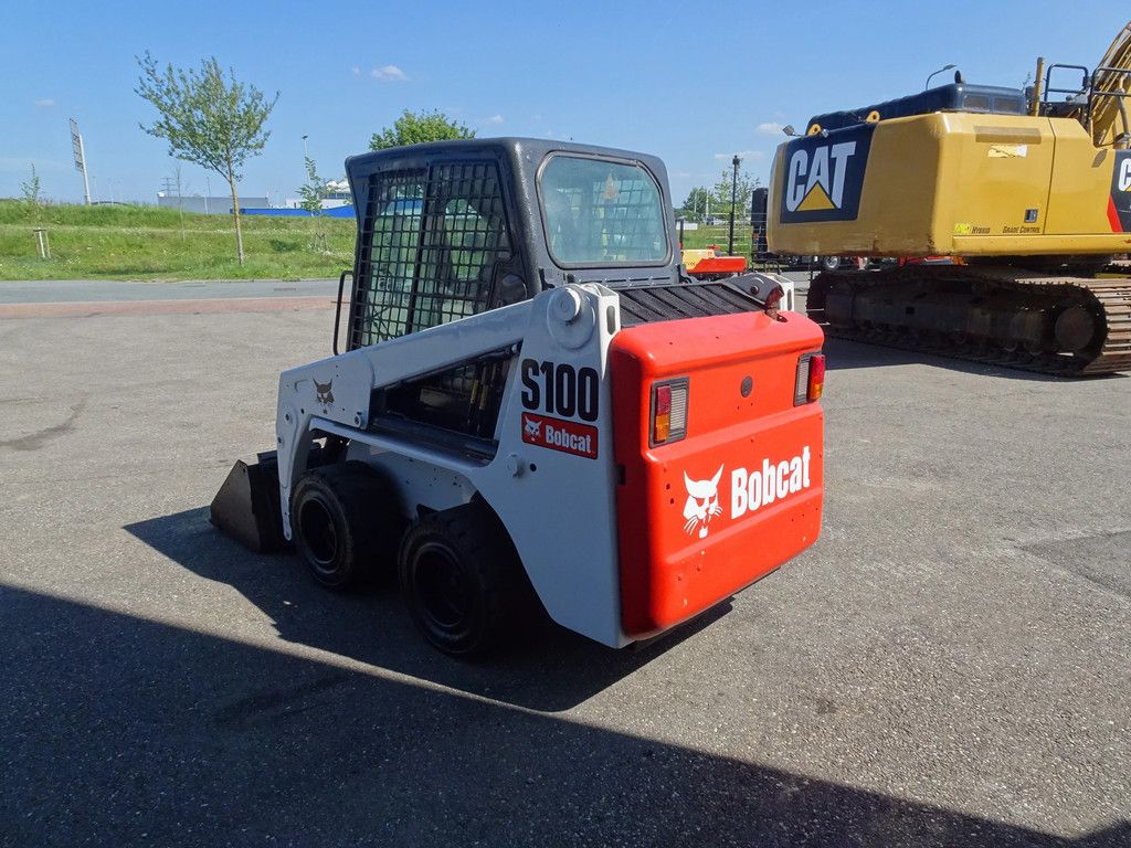 Bobcat S100