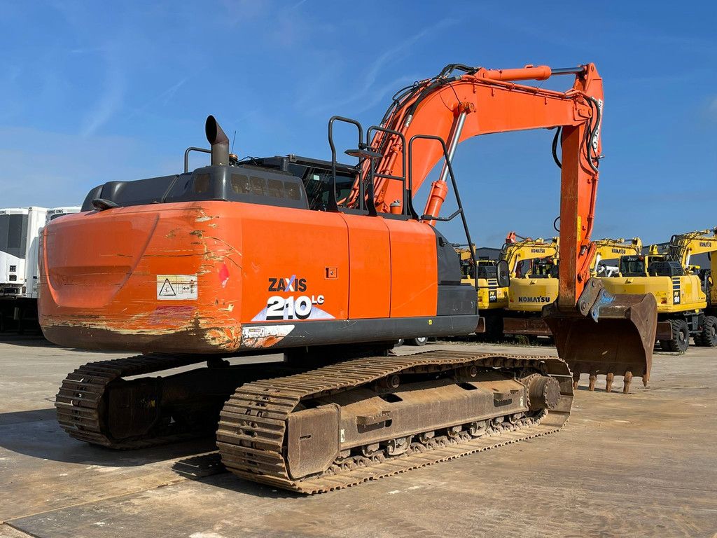 Hitachi ZX210LC-6