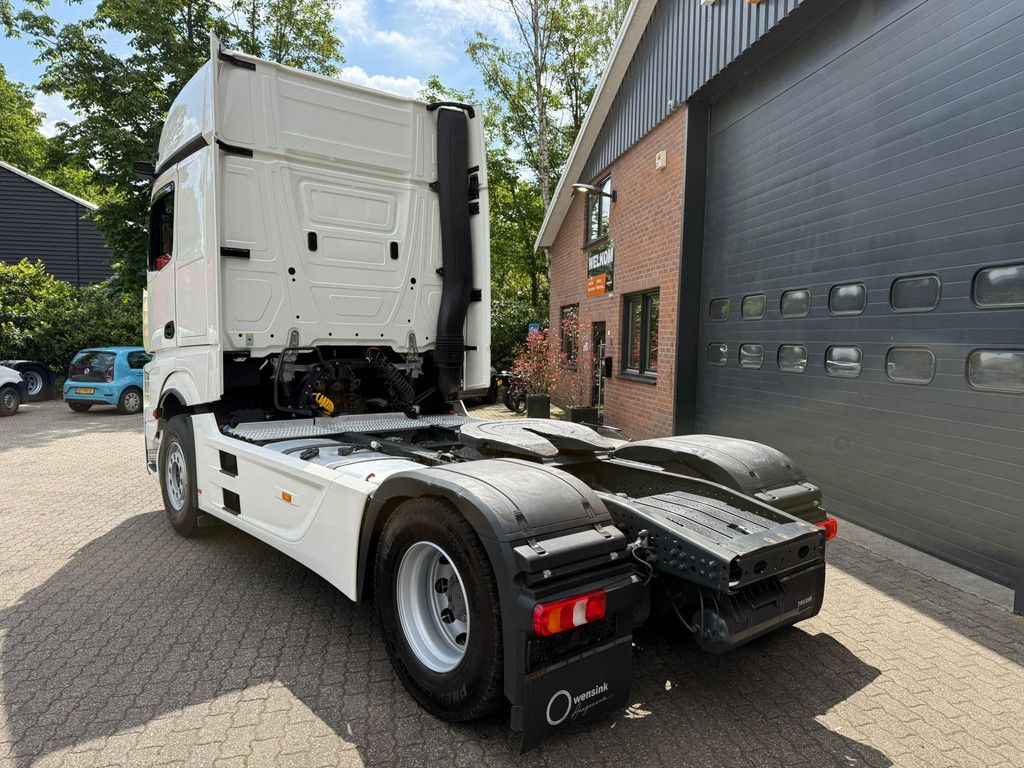 Mercedes-Benz Actros 1845 L Gigaspace 2x tank Standairco Smarttacho 2! 373.281KM NL Truck