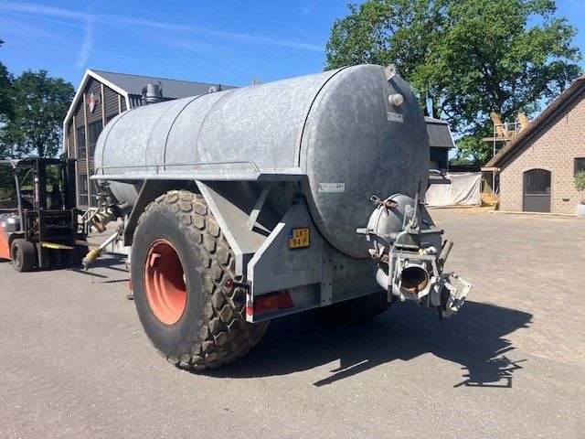 Gebruikte JAKO 8000 watertank