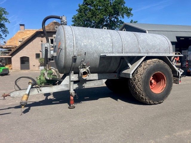 Gebruikte JAKO 8000 watertank