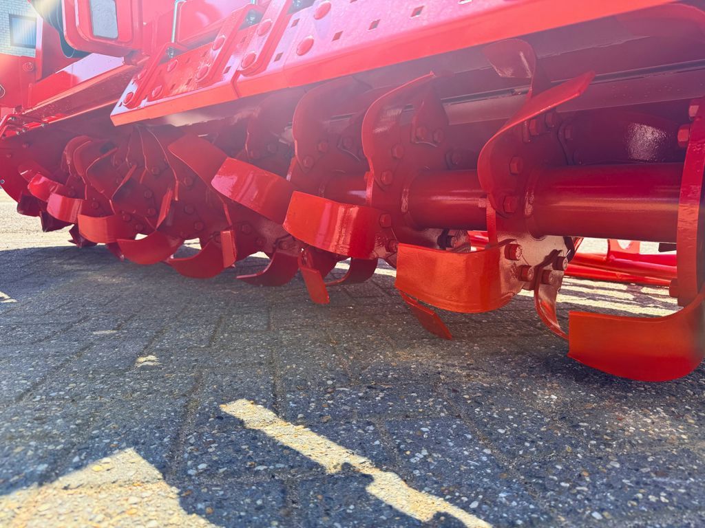 Kuhn EL122-280 Frees met Kooirol
