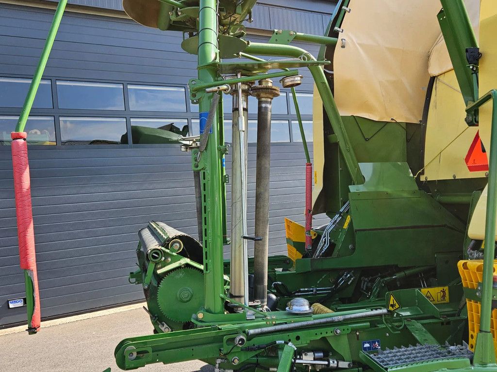 Krone Comprima CF 155 XC
