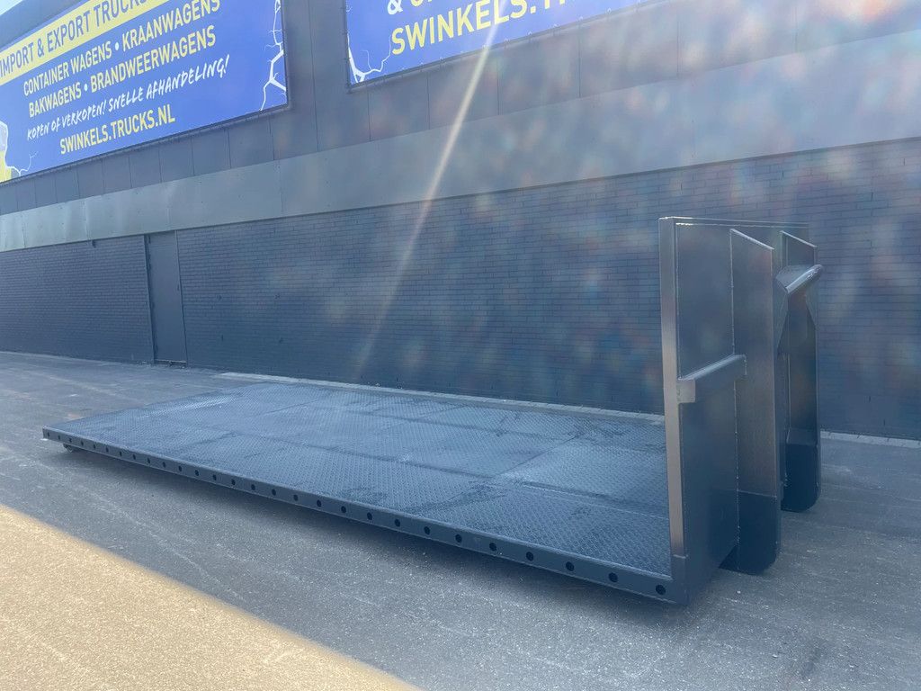 Swinkels containers plateau 6.00 M kopschot hoogte : 1,50 M Haken 1,46 M