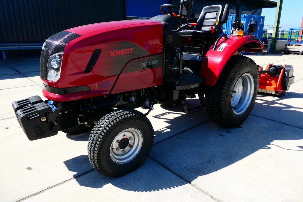 Knegt 304G2 DEMO met maaier