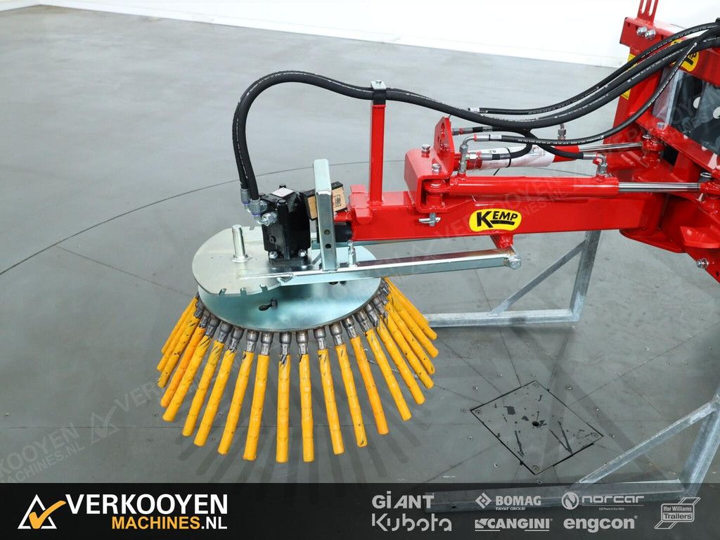 2026 Kemp Onkruidborstel Hydr + bodemvolgend Giant (arm 800) VK10832