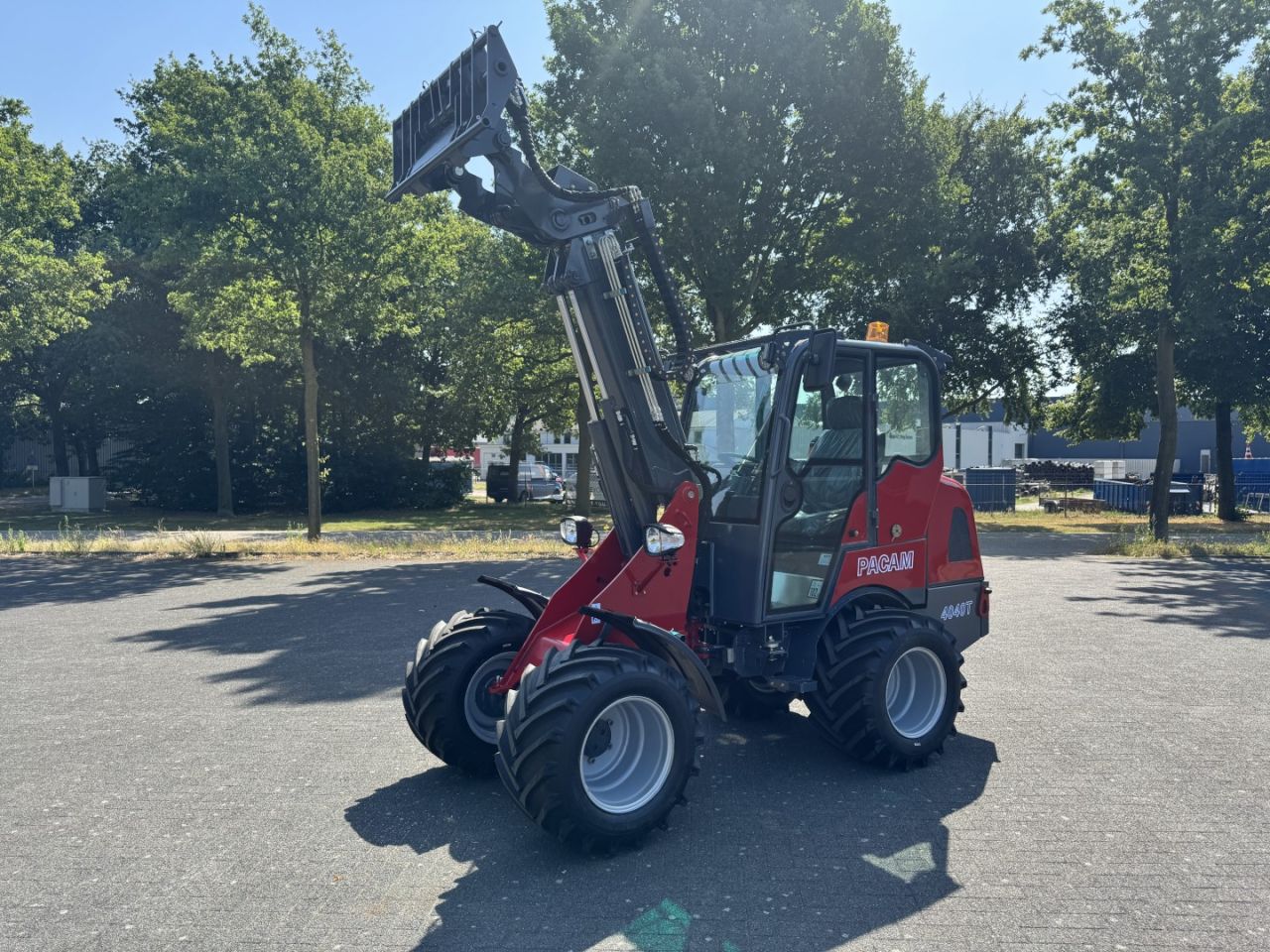 PACAM 4040T Telescopic Mini-loader