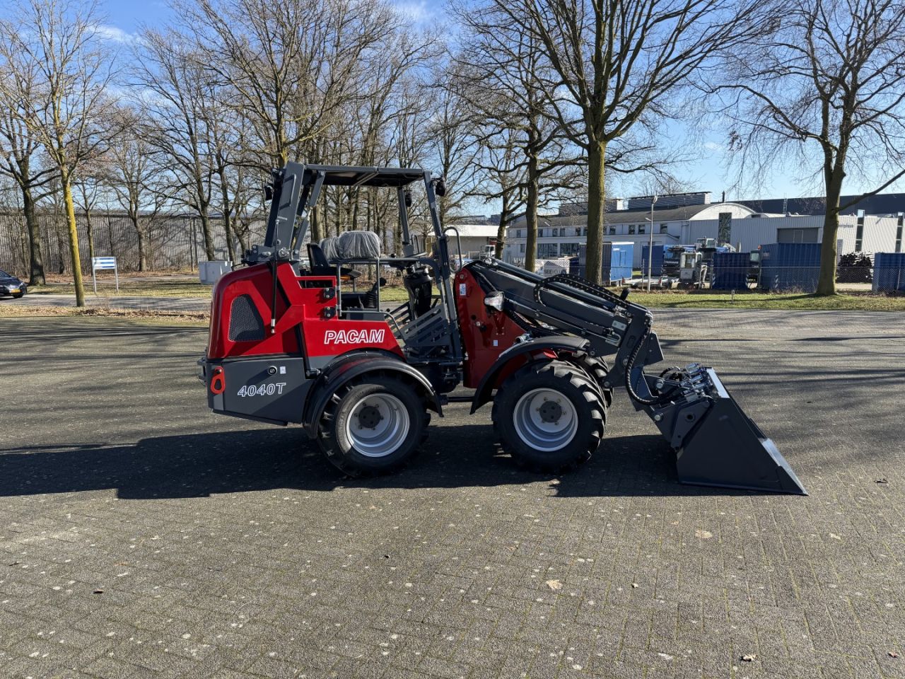 PACAM 4040T Telescopic Mini-loader